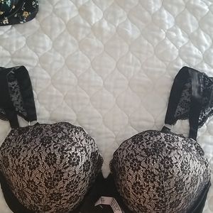 36DD Victoria's Secret; padded; Dream Angel's